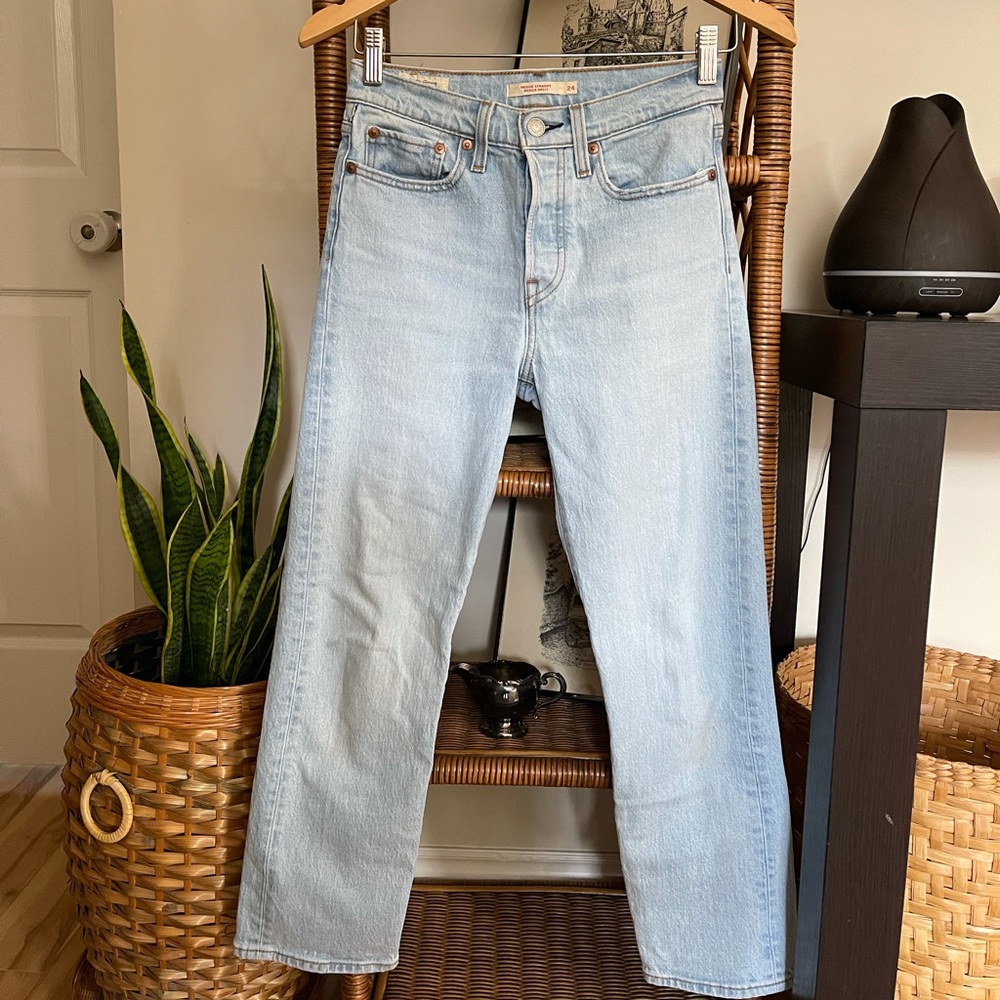 Levi’s 501 Wedgie Straight - size 24